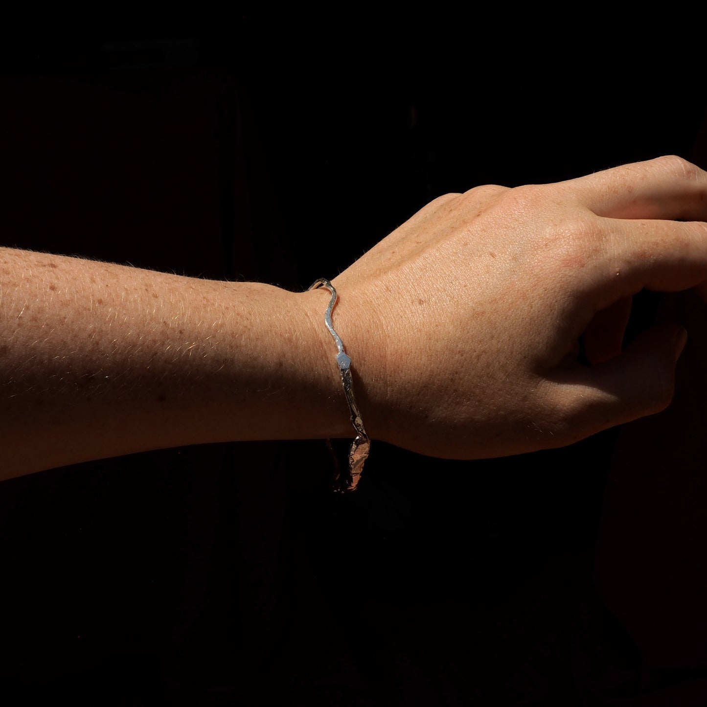 SILVER BANGLE