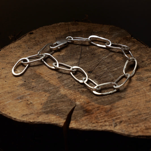 HAMMERED CHAIN BRACELET
